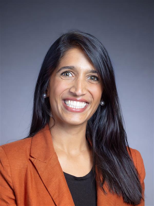 Photo of Anna Shah, MD