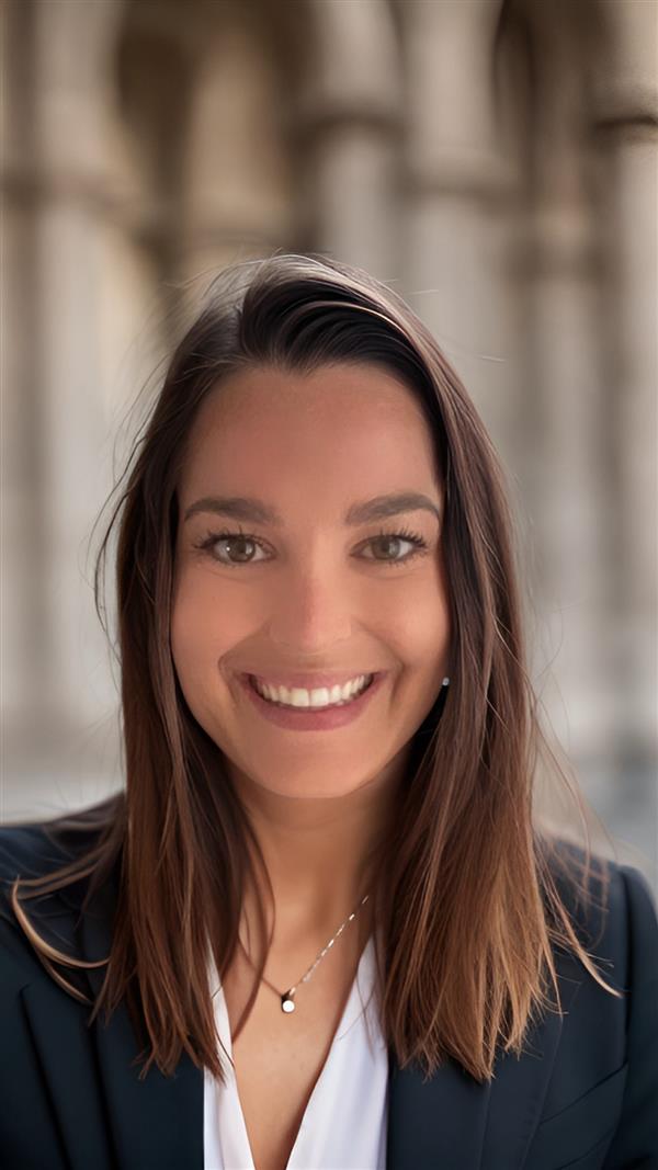 Photo of Courtney Ewing, NP