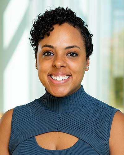 Photo of Lauren Bouchard, MD